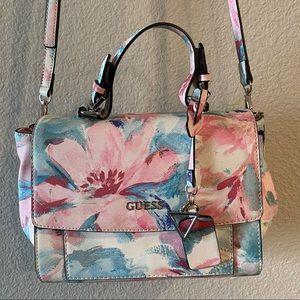 Guess Purse Like New!
